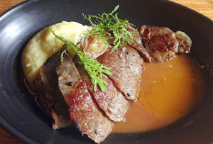 Wagyu beef bavette with sauce au poivre
